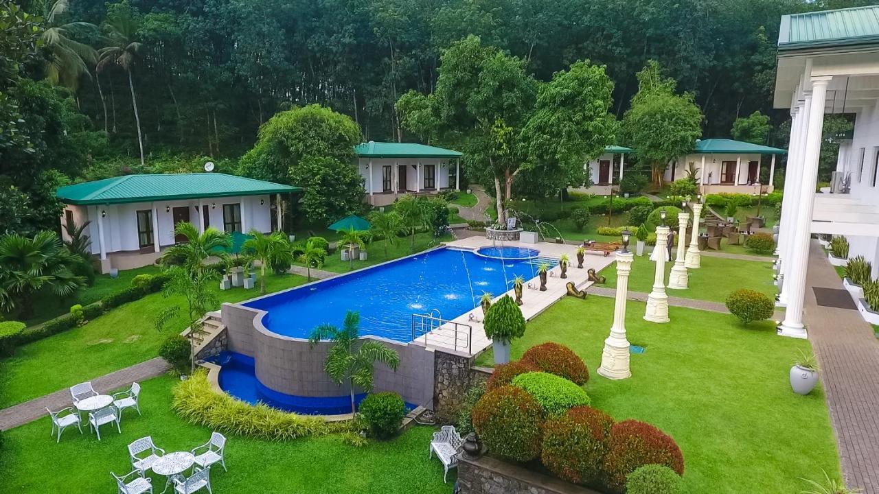 Seethawaka Regency Avissawella Dış mekan fotoğraf