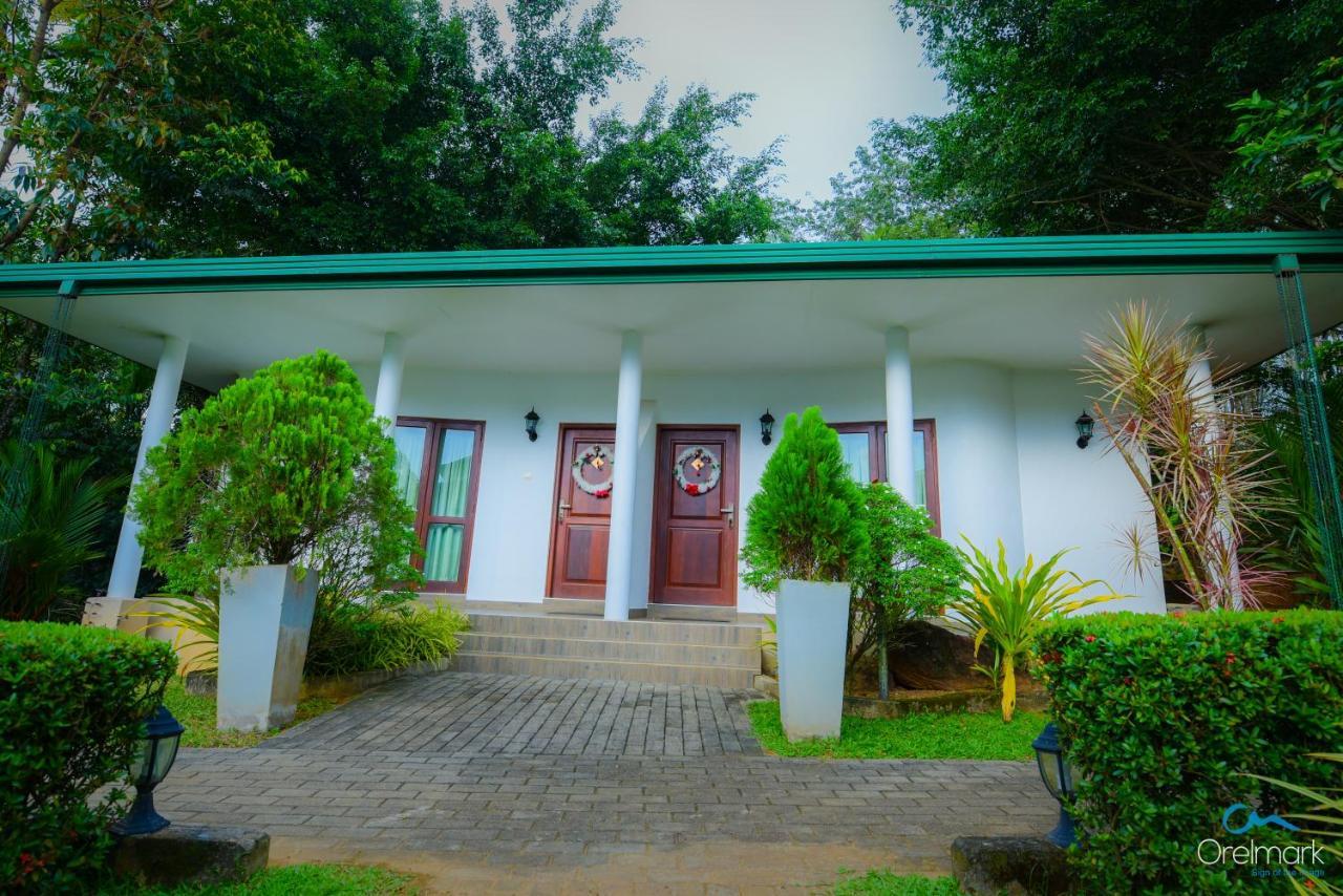 Seethawaka Regency Avissawella Dış mekan fotoğraf